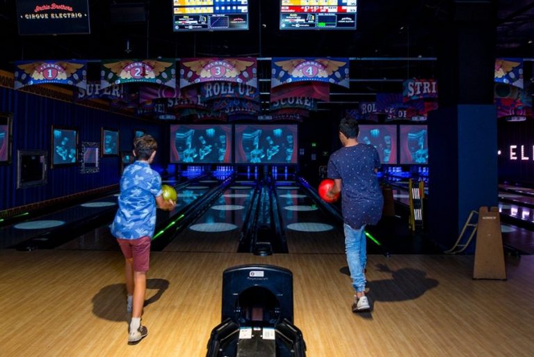 Where to find the best Bowling Alleys for kids in Melbourne
