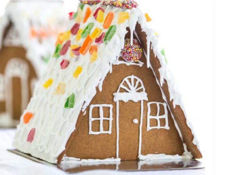 Christmas Gingerbread House DIY kits