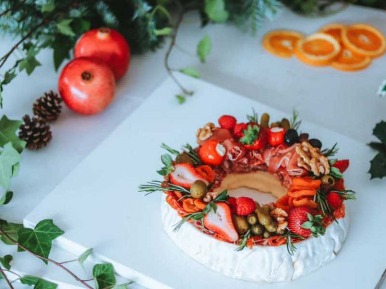Where to find Christmas Grazing Boxes and treats around Melbourne