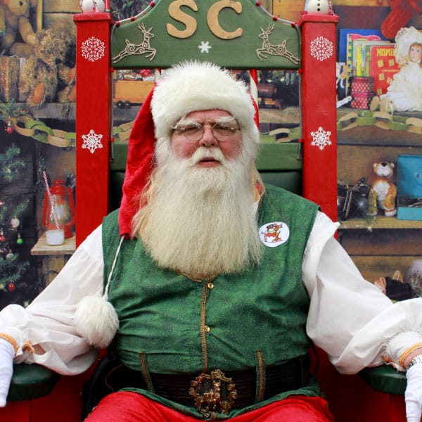 Where to find FREE Santa photos around Melbourne 2022