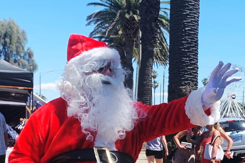 Where to find FREE Santa photos around Melbourne 2023