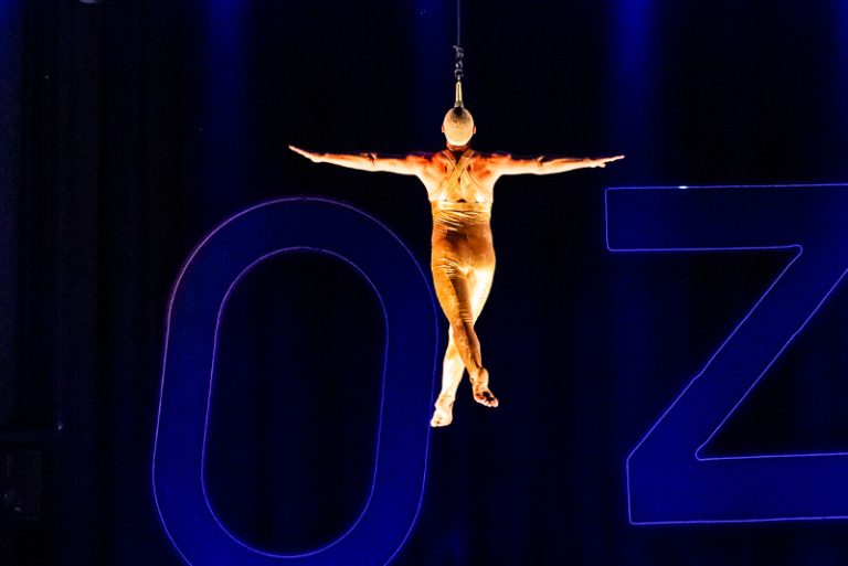 Circus Oz: Here, There and Everywhere! Review — Melbourne International Comedy Festival