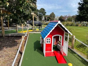 Albert Park Mini Golf - Kiddiehood